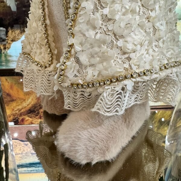 Coelha Roupa Rendada - Image 2