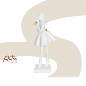 Escultura Menina e Sapo Branco com Dourado