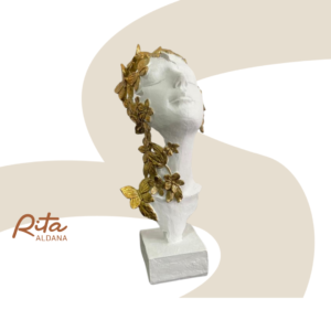 Escultura Rosto branco com Flores