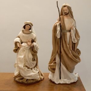 Sagrada Família roupa Cru