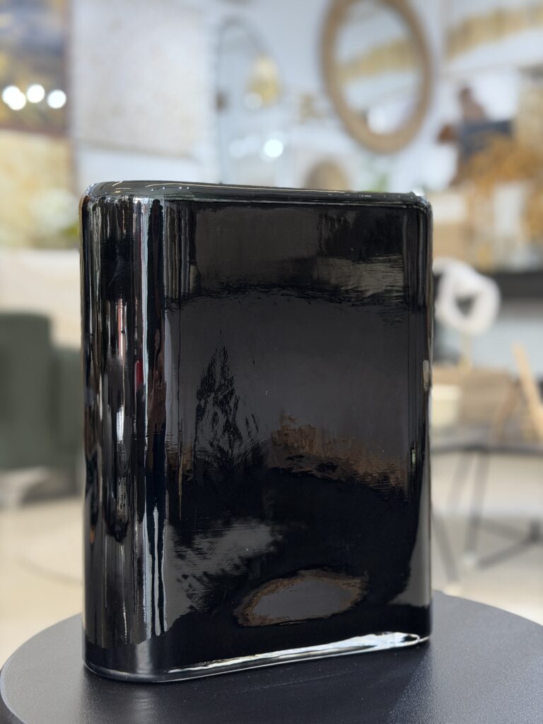 VASO DECORATIVO PRETO 31,5CM