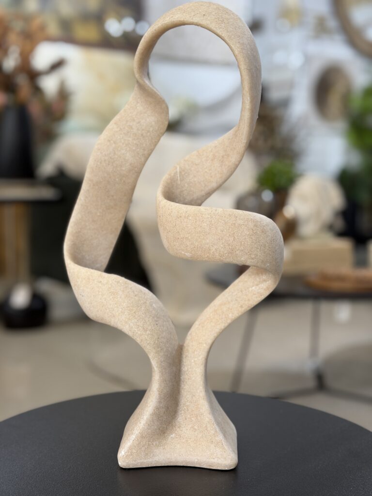 ESCULTURA ABSTRATA POLIRESINA 39CM