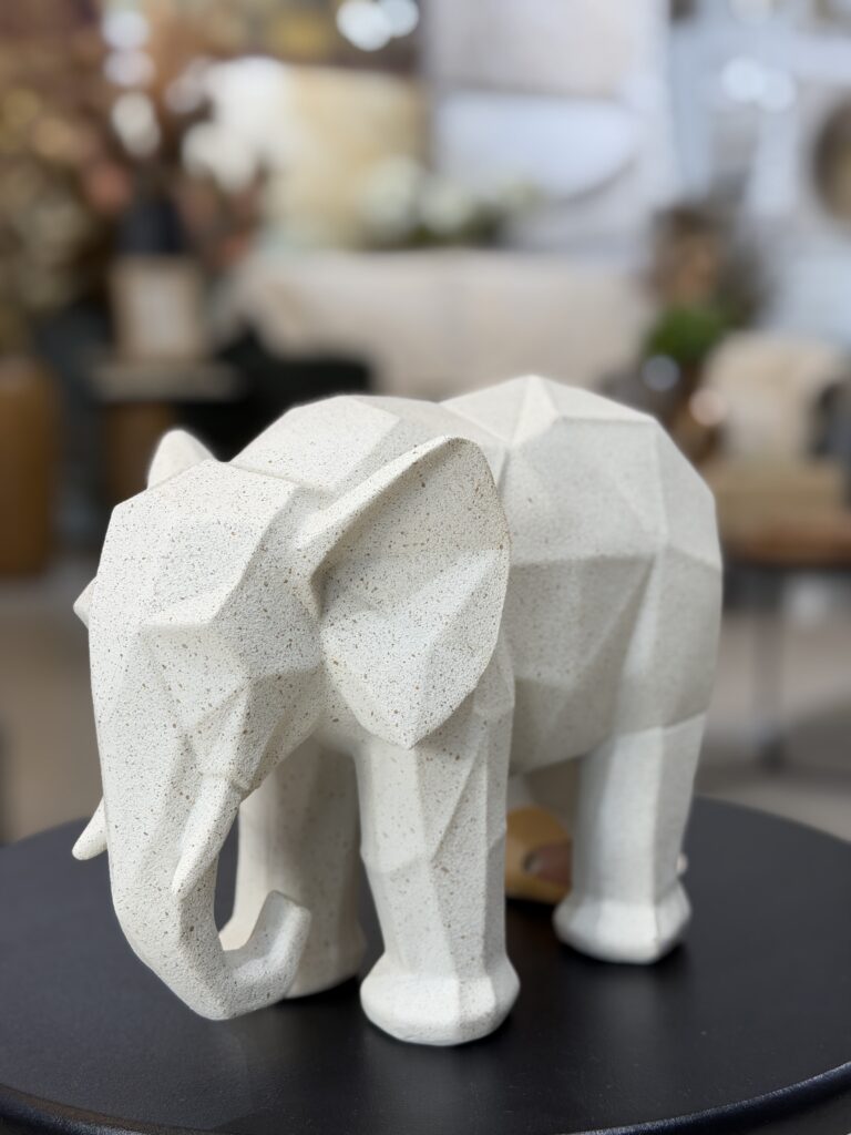 ESCULTURA ELEFANTE 20CM POLIRESINA