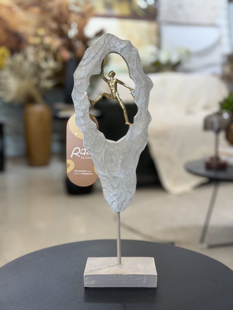 ESCULTURA RÚSTICA 37CM