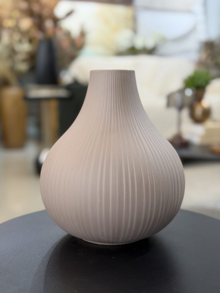 VASO PORCELANA MARROM 24CM