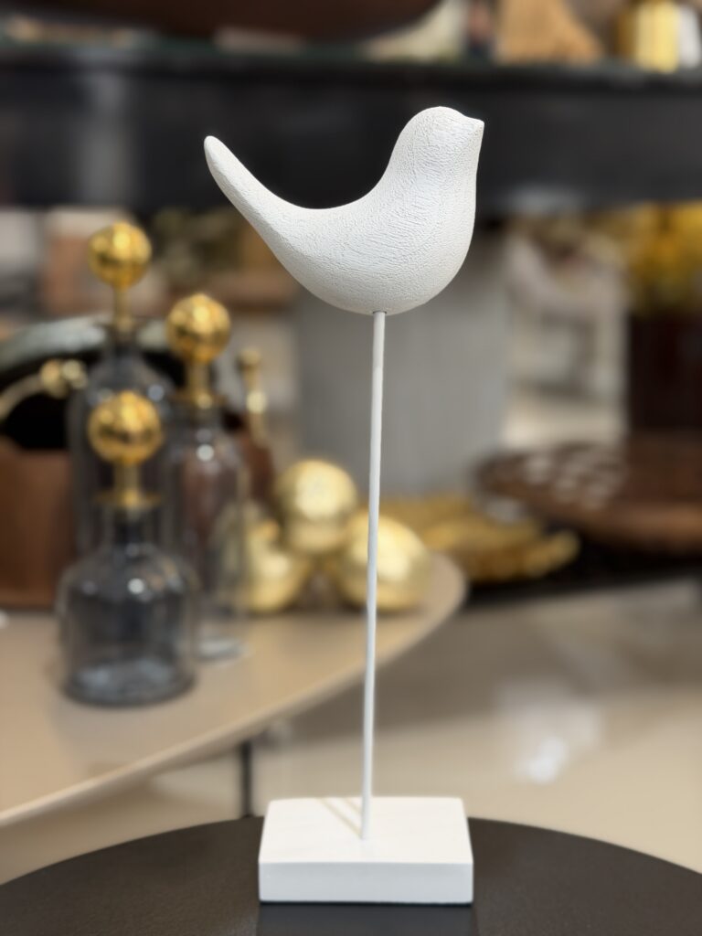ESCULTURA PÁSSARO RESINA BRANCO G 31CM