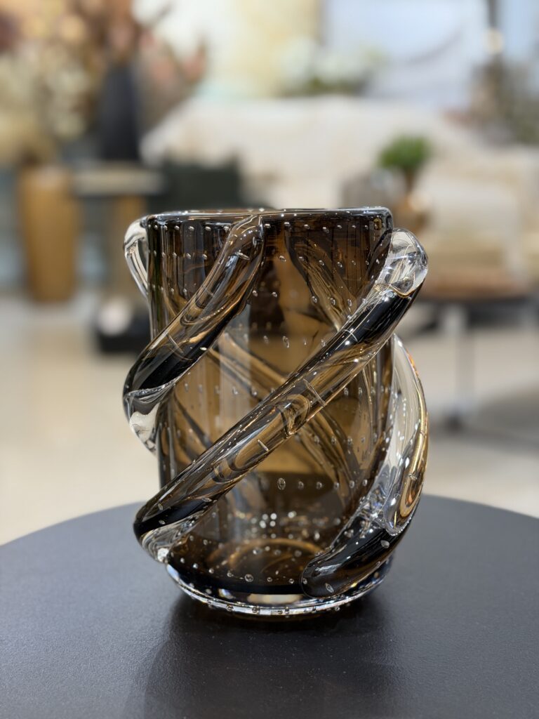 VASO DECORATIVO ÂMBAR VIDRO 20CM