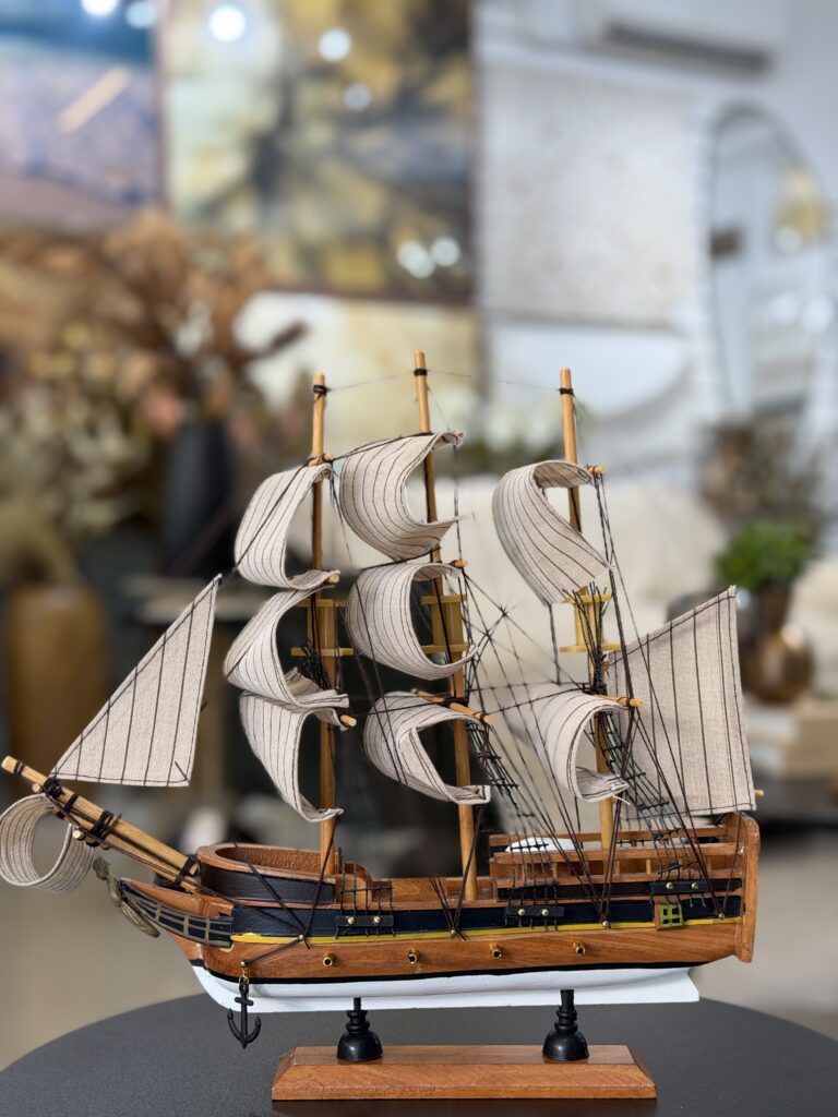 BARCO DECORATIVO 32CM