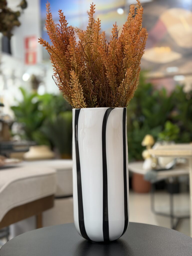 VASO VIDRO LISTRA PRETA 27,5CM