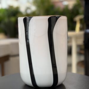 VASO VIDRO LISTRA PRETA 22CM